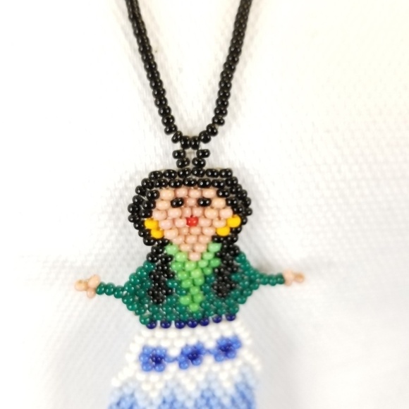 Huichol Mexican Beaded Lady Necklace NWOT - Picture 4 of 5